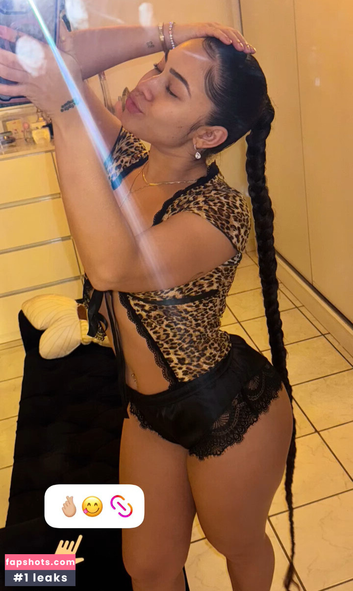 Vitória Kelly gallery photo #12