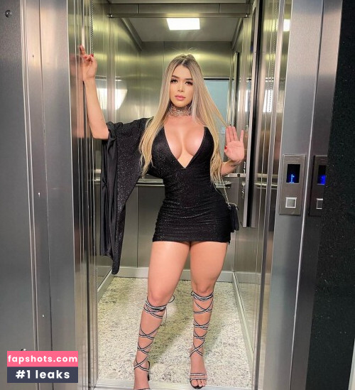 VITORIA ROCHA2 Nude Leaks OnlyFans - Fapshots