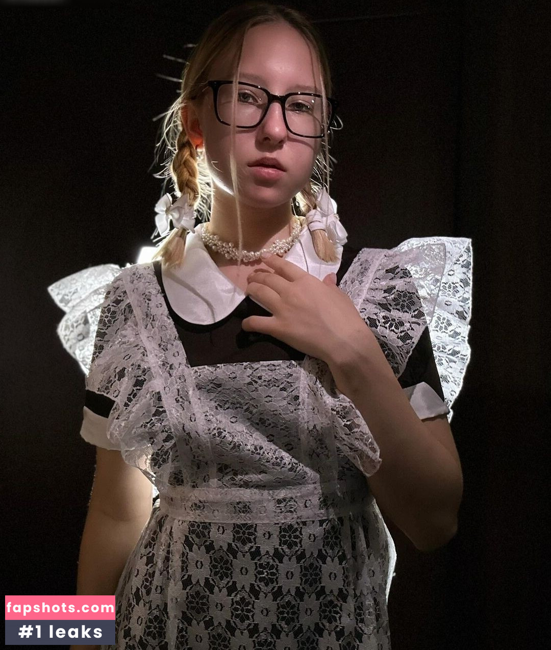 Vitta Lovita gallery photo #5