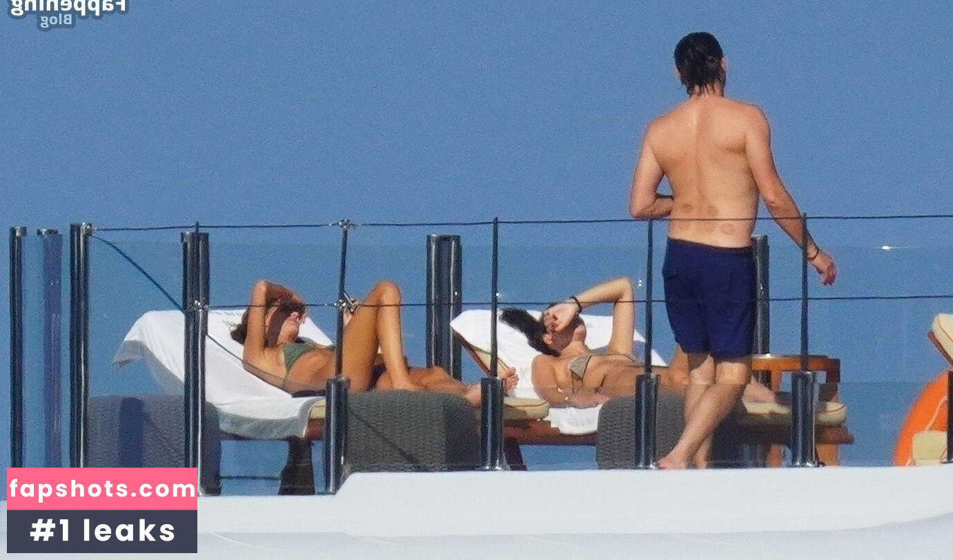 Vittoria Ceretti Nude Leaks OnlyFans Photos #108 - LeakJerk