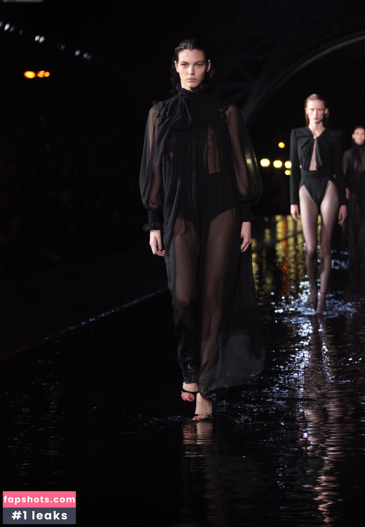 Vittoria Ceretti Nude Leaks OnlyFans Photos #14 - LeakJerk