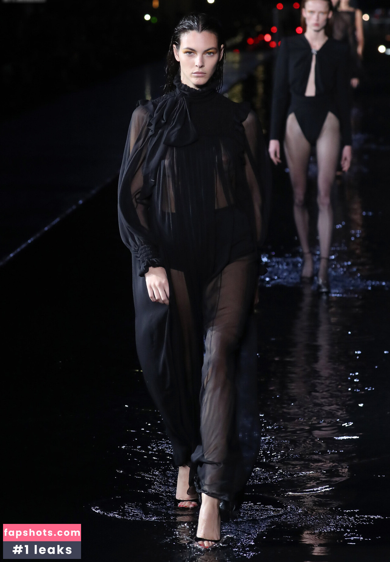 Vittoria Ceretti Nude Leaks OnlyFans Photos #18 - LeakJerk