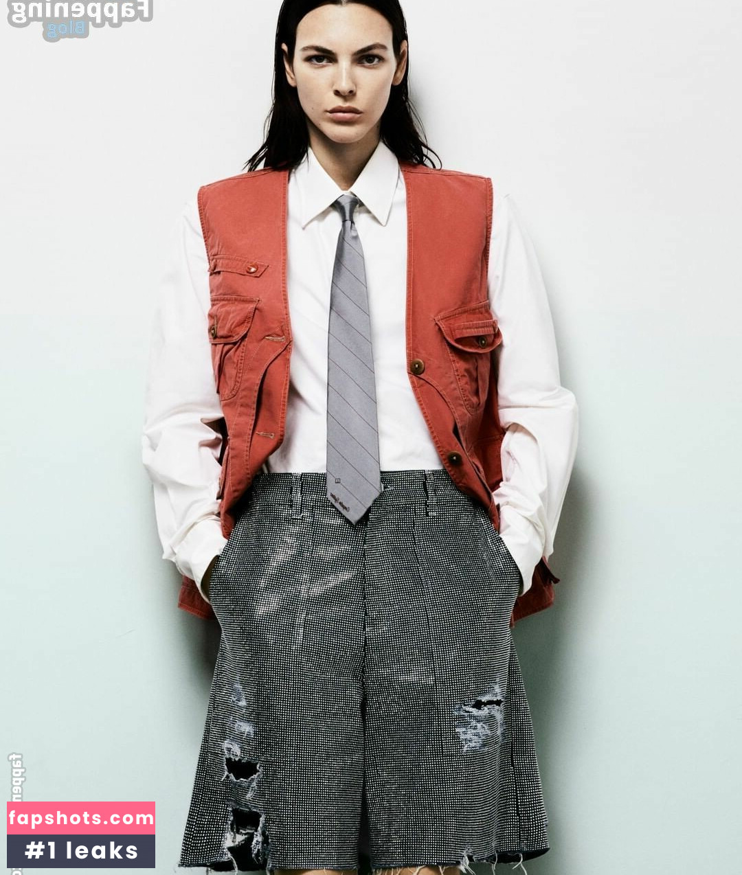 Vittoria Ceretti Nude Leaks OnlyFans Photos #181 - LeakJerk