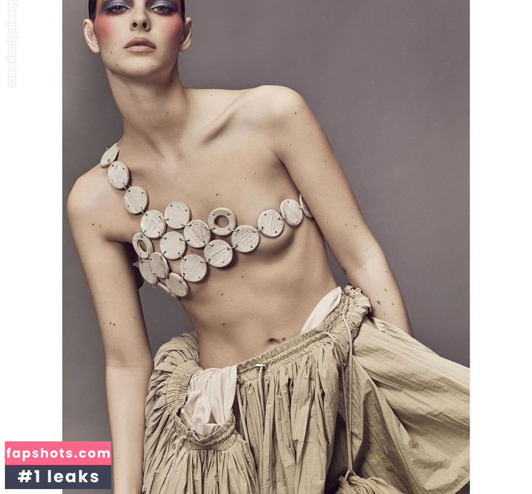 Vittoria Ceretti Nude Leaks OnlyFans Photos #237 - LeakJerk