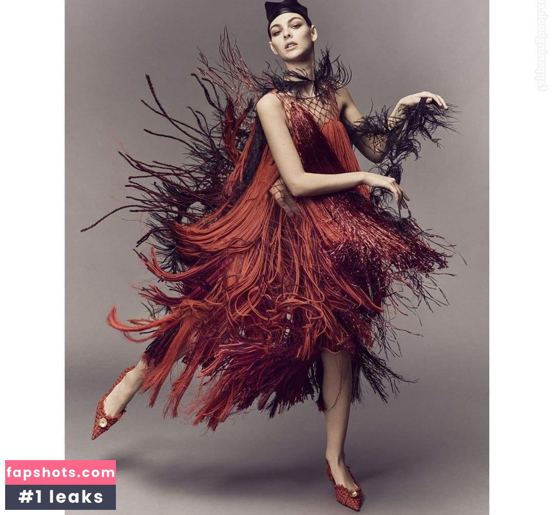 Vittoria Ceretti Nude Leaks OnlyFans Photos #240 - LeakJerk