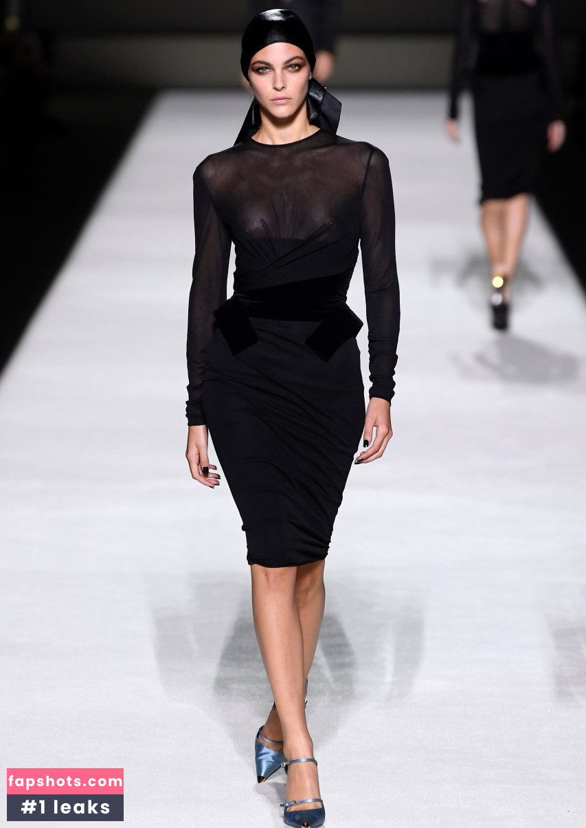 Vittoria Ceretti Nude Leaks OnlyFans Photos #251 - LeakJerk