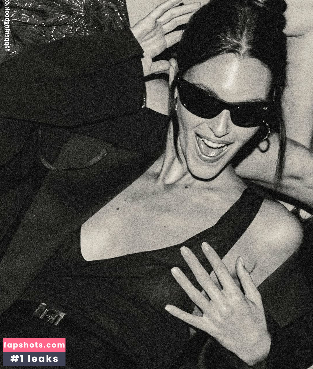 Vittoria Ceretti Nude Leaks OnlyFans Photos #55 - LeakJerk