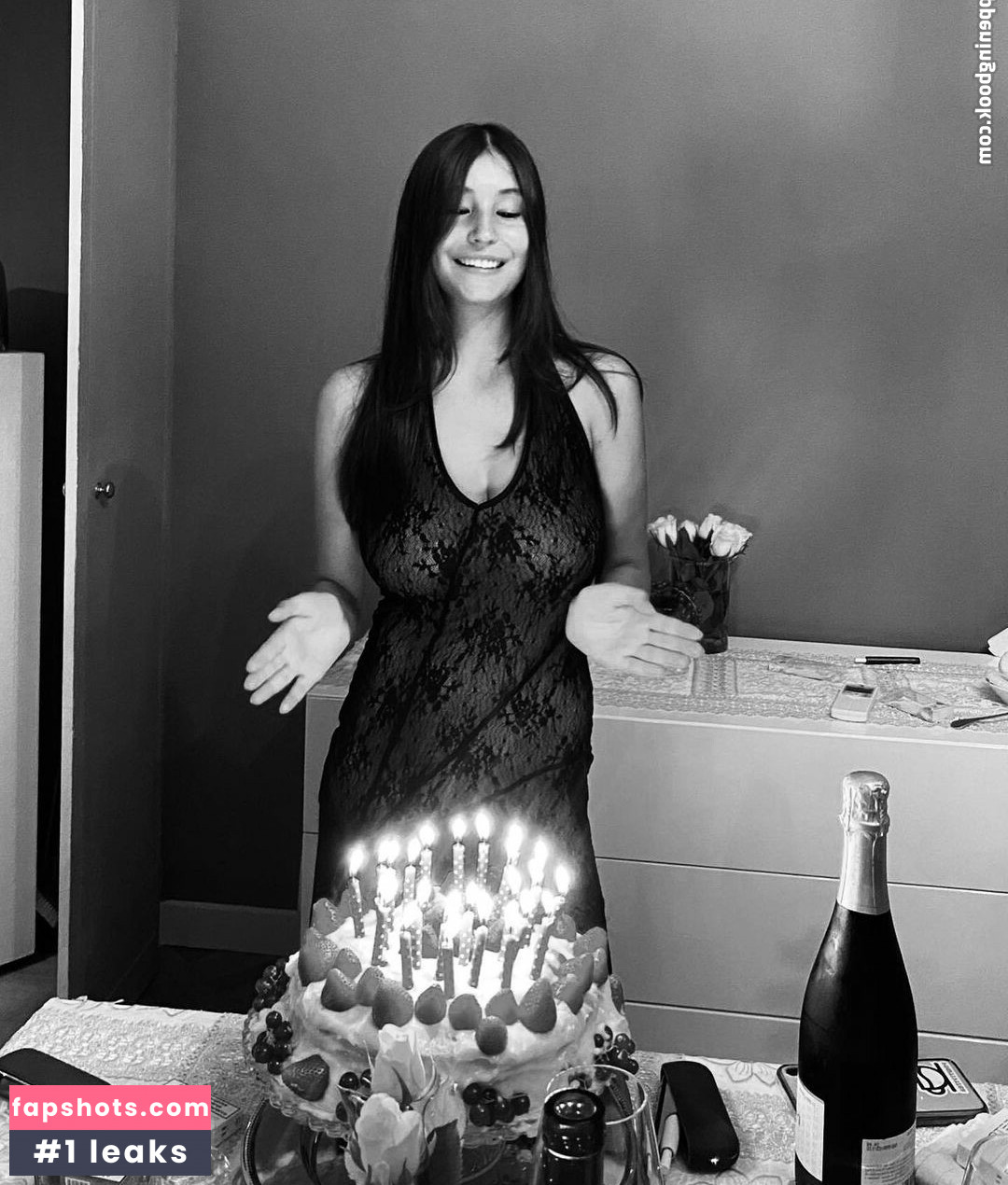 Vittoria gallery photo #2