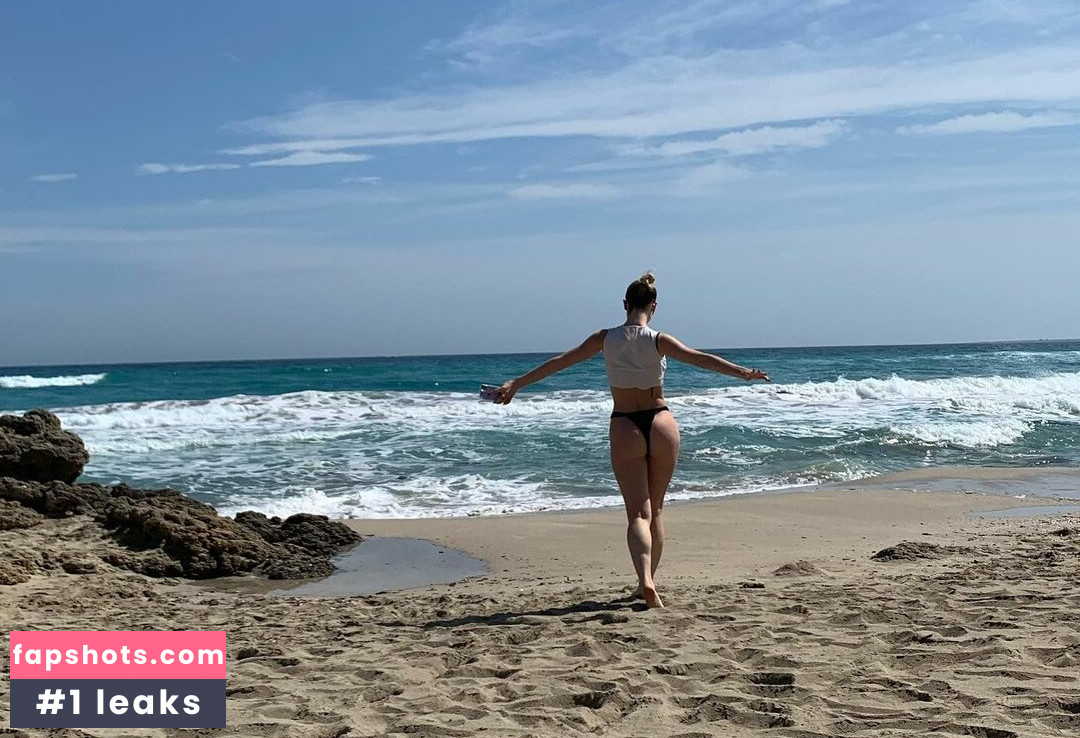 Vittoria gallery photo #8