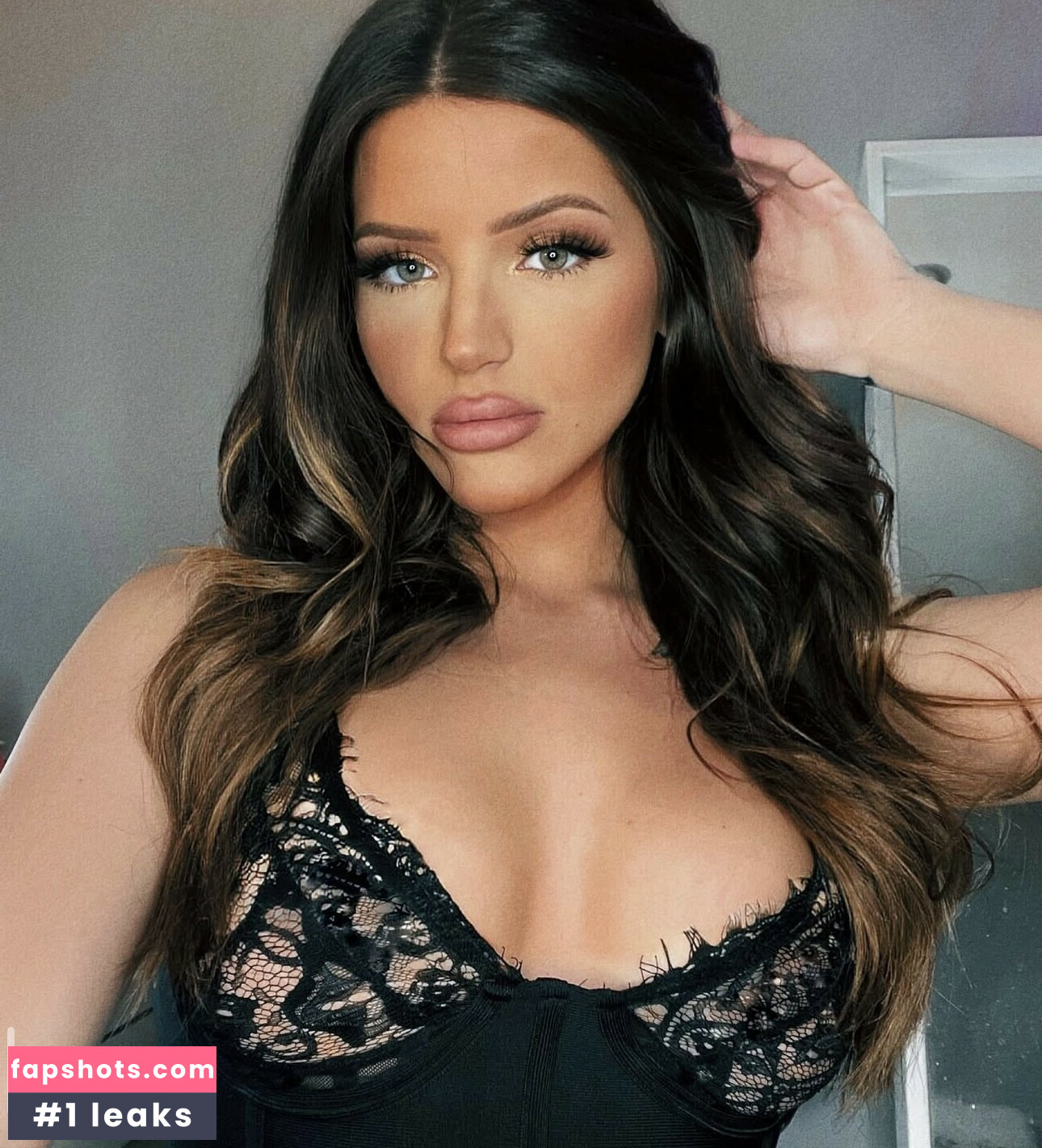 Vittoria Valente gallery photo #3