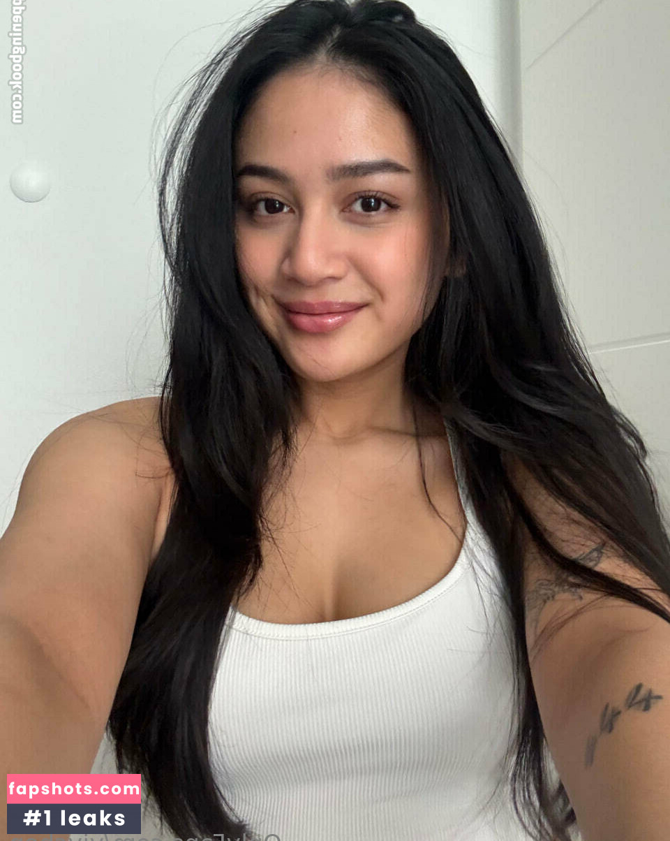 vivchen Nude Leaks OnlyFans Photos #10 - Fapshots