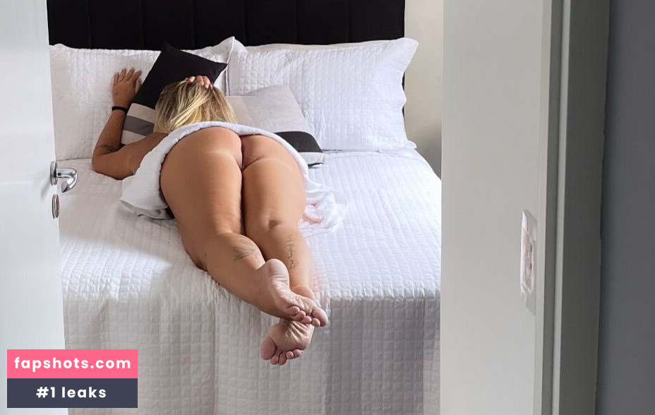 Vivi Fernandez gallery photo #1048