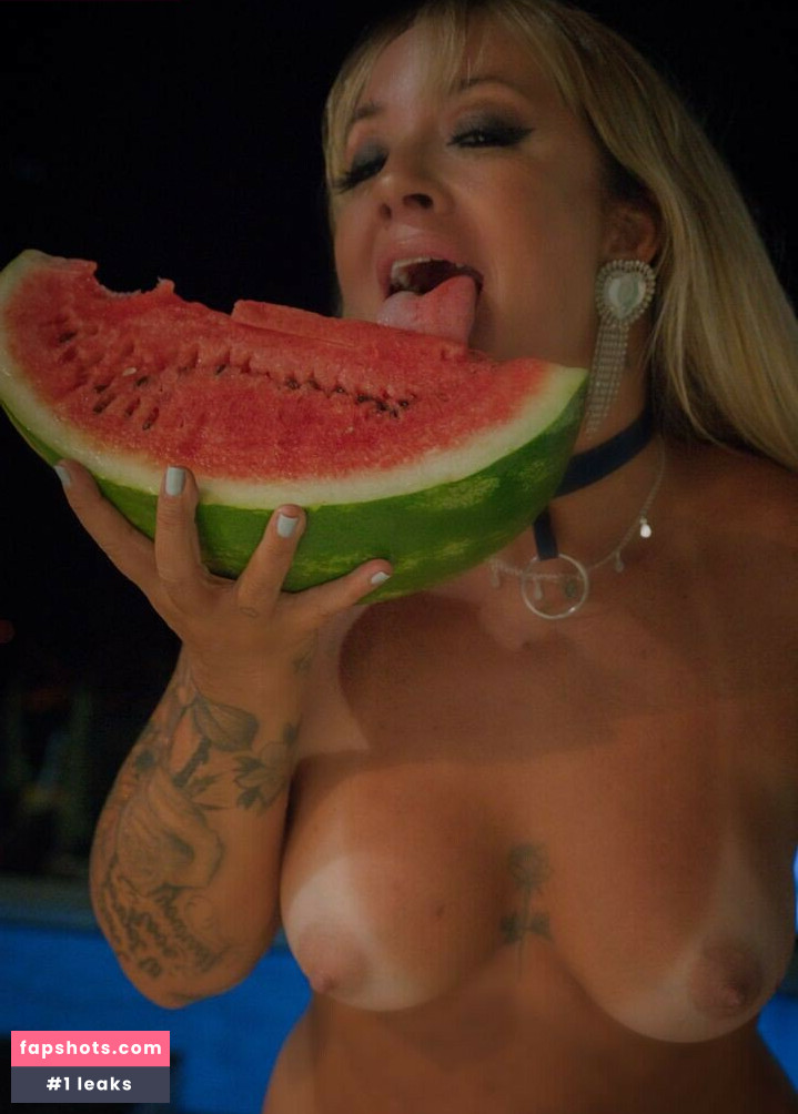 Vivi Fernandez gallery photo #1213