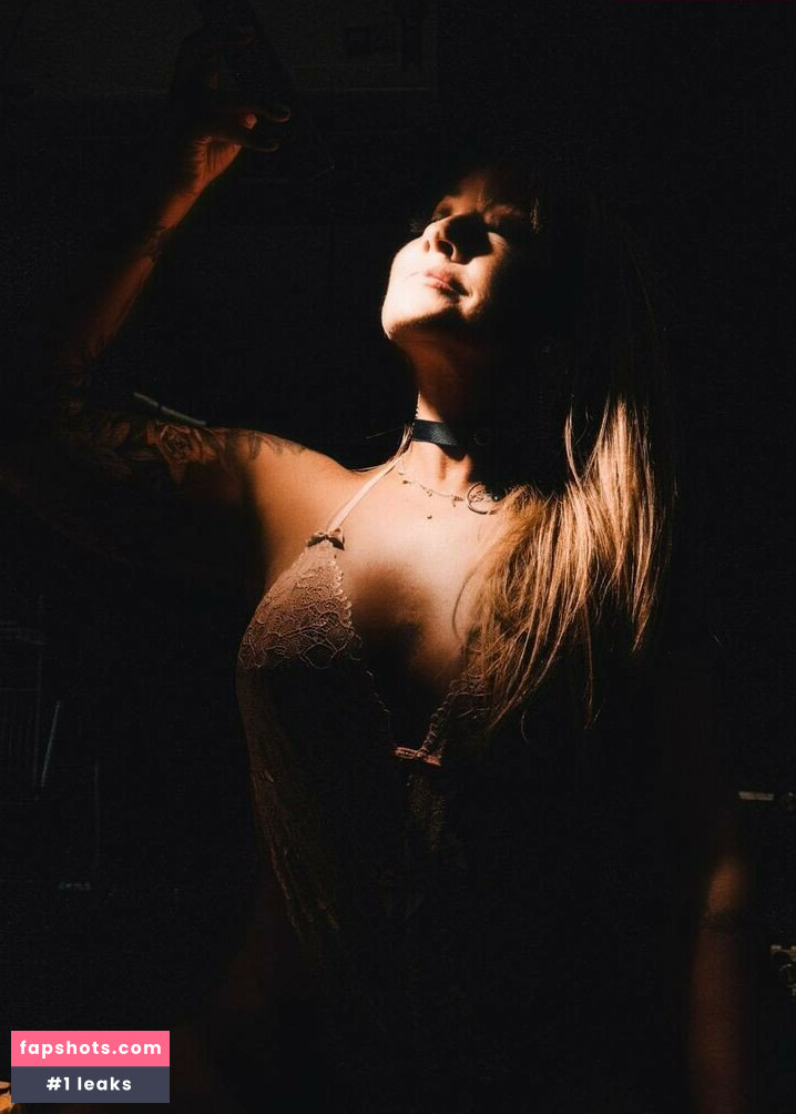 Vivi Fernandez gallery photo #1255