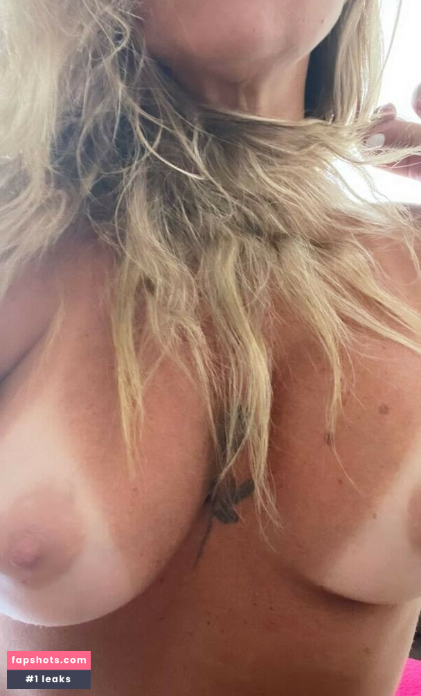 Vivi Fernandez gallery photo #1377