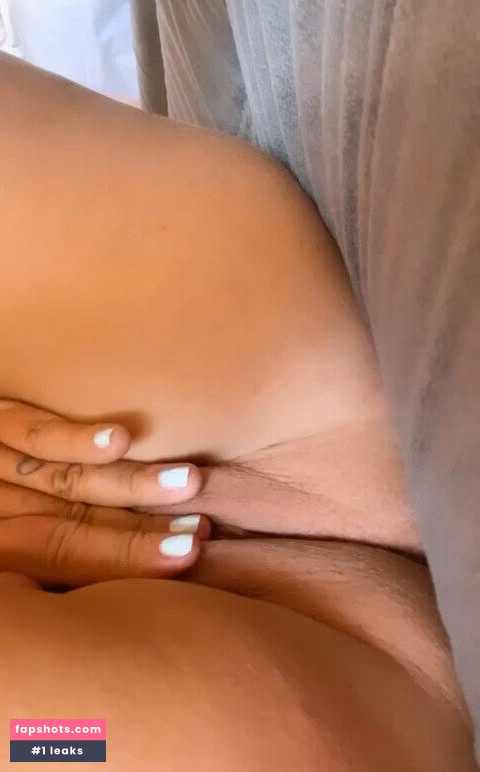 Vivi Fernandez gallery photo #1584