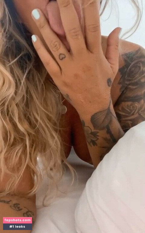 Vivi Fernandez gallery photo #1647