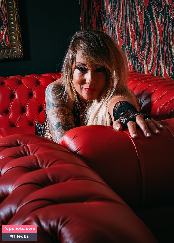 Vivi Fernandez gallery photo #1722