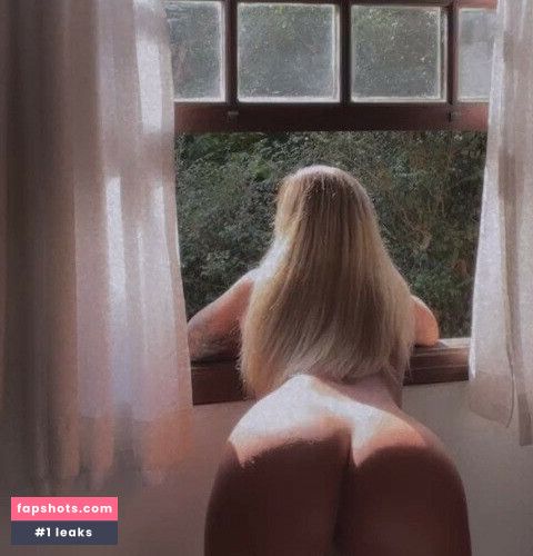 Vivi Fernandez gallery photo #1815