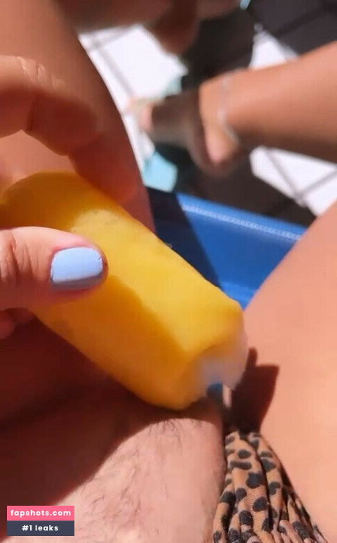 Vivi Fernandez gallery photo #1833