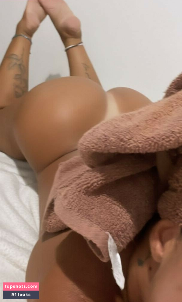 Vivi Fernandez gallery photo #2181