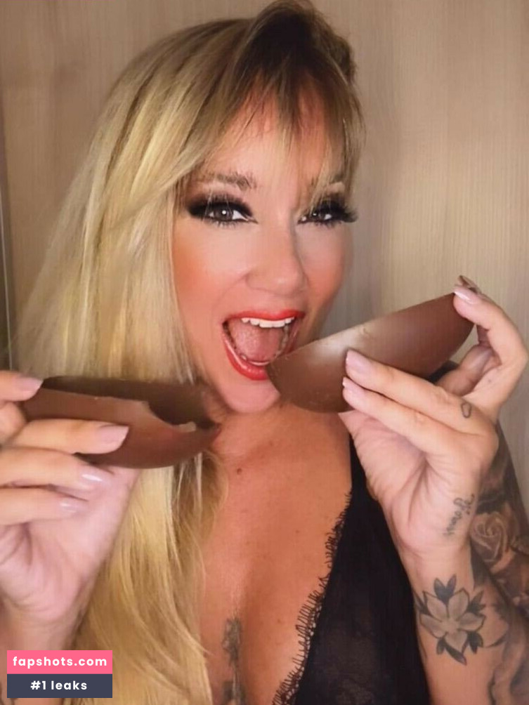 Vivi Fernandez gallery photo #574