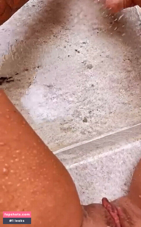 Vivi Fernandez gallery photo #818