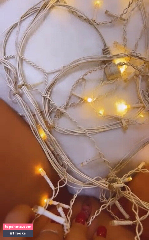 Vivi Fernandez gallery photo #910