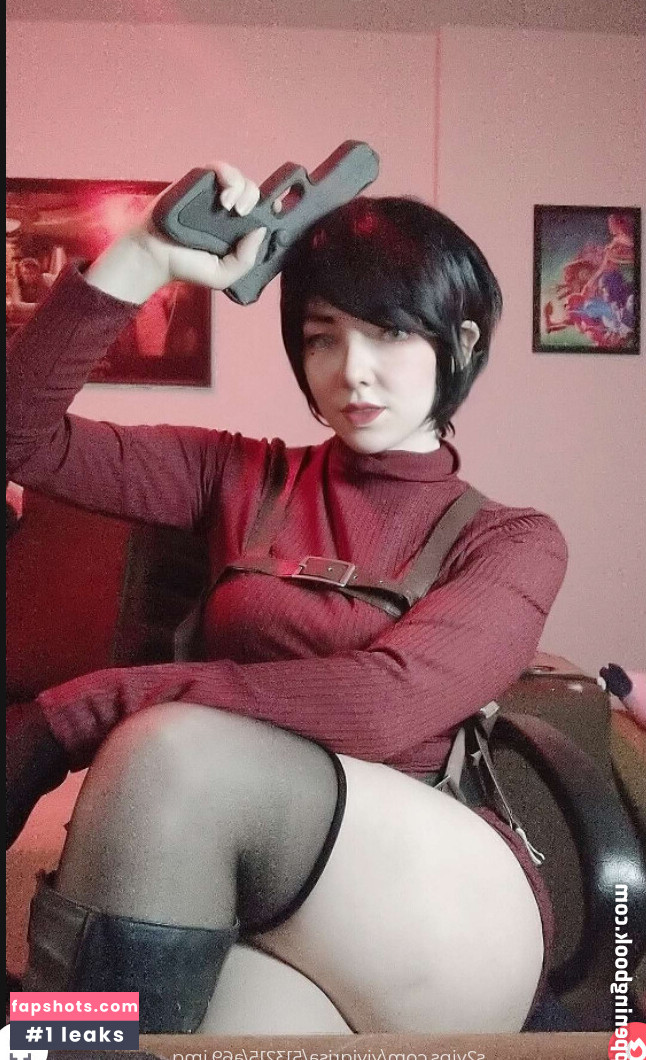 Vivi Grisa gallery photo #7