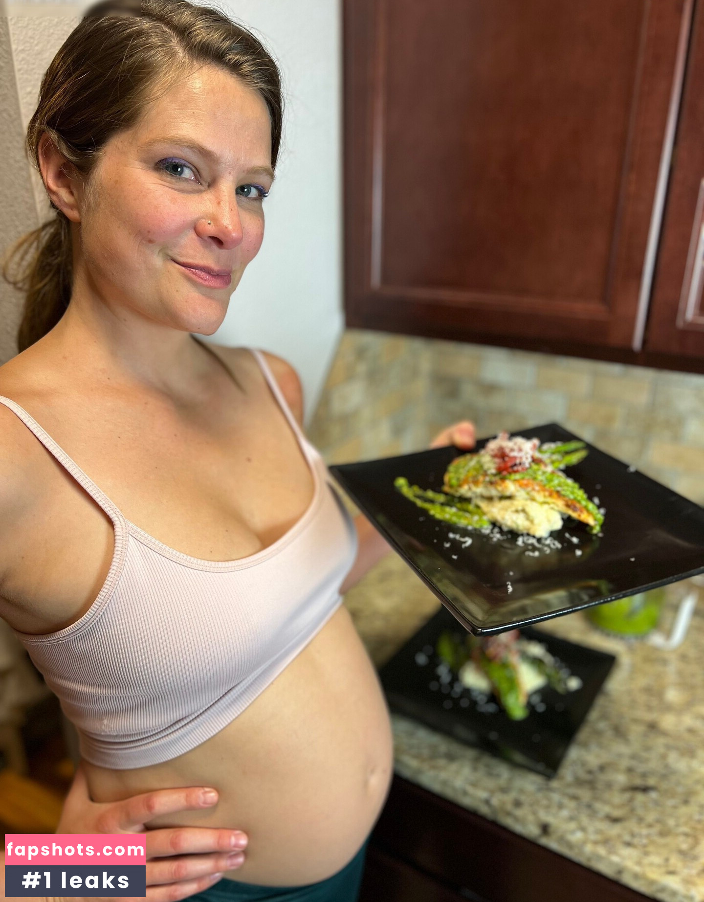 Vivi_lane gallery photo #48