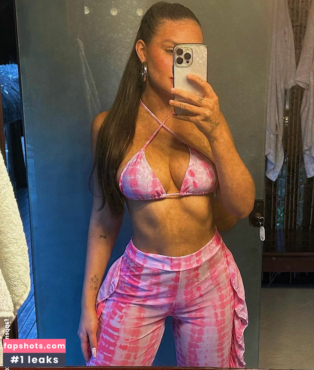 Vivi Wanderley Nude Leaks OnlyFans Photos #66 - LeakJerk