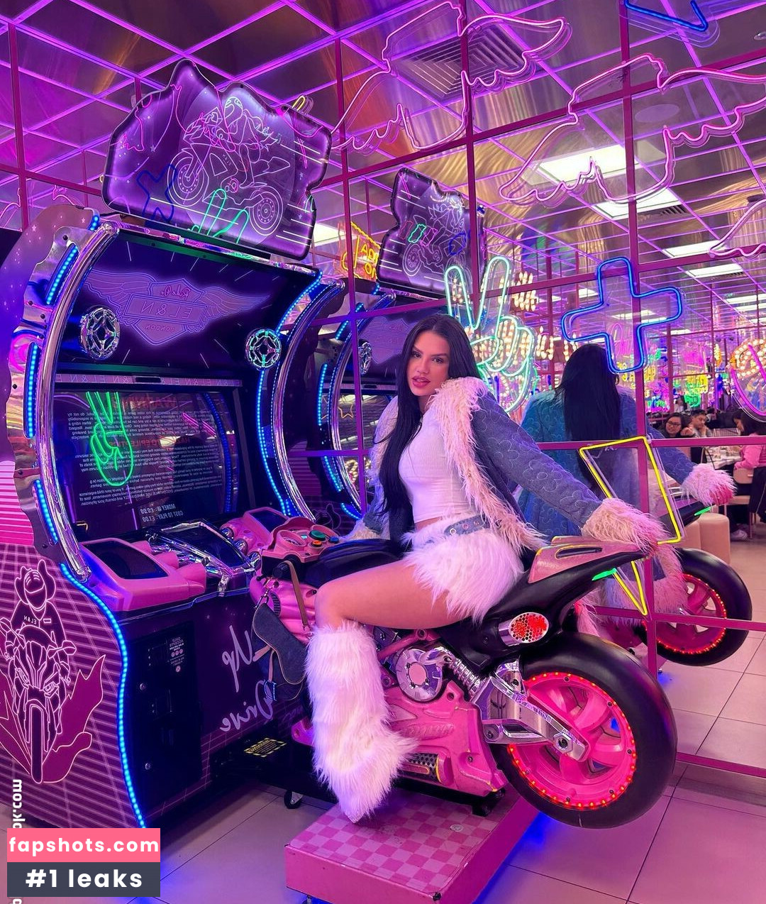 Vivi Wanderley Nude Leaks OnlyFans Photos #78 - LeakJerk