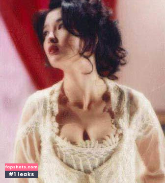 Vivian Chow nude babe gallery