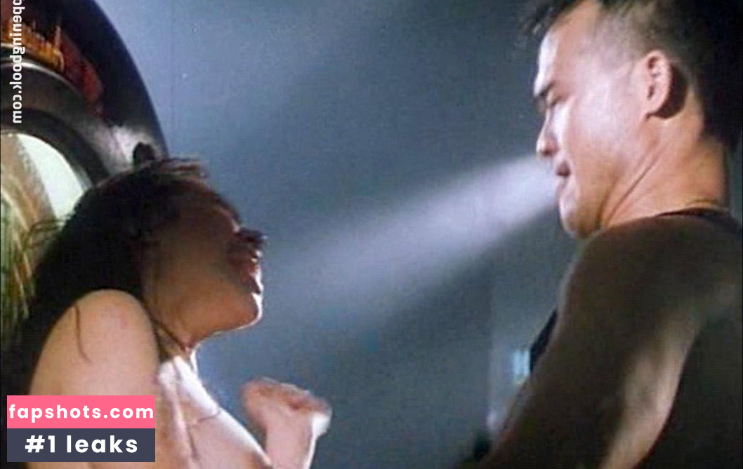 Vivian Hsu gallery photo #7