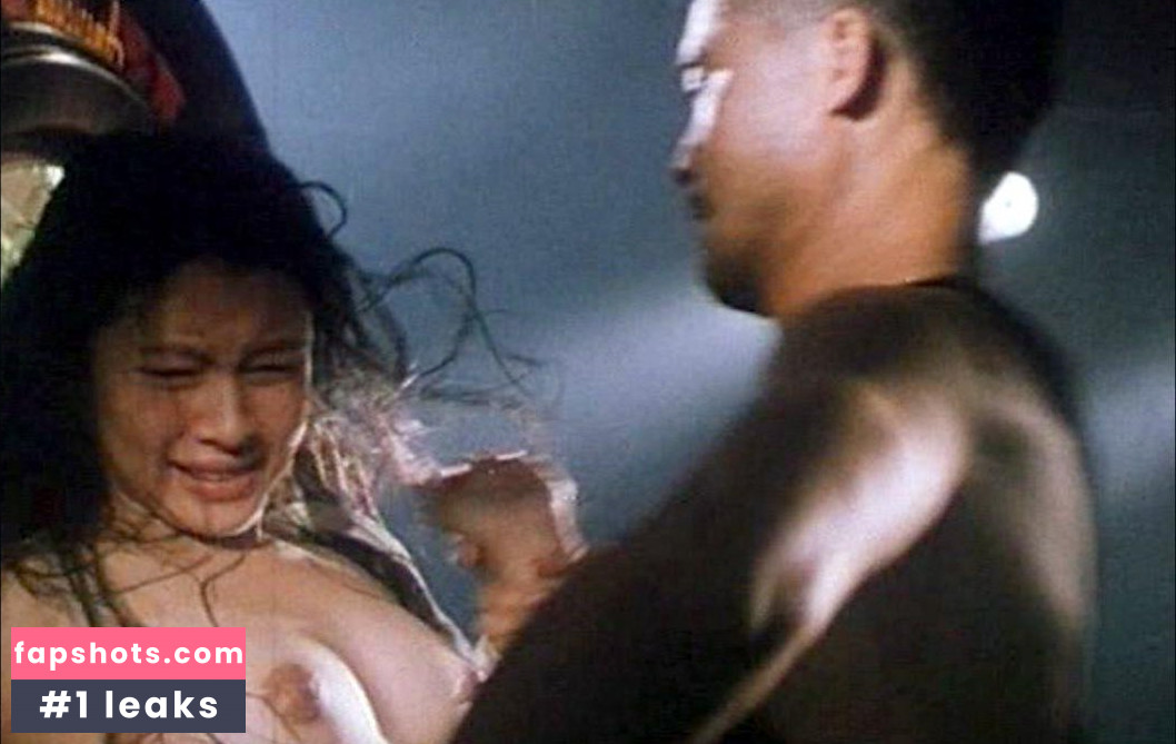 Vivian Hsu gallery photo #10