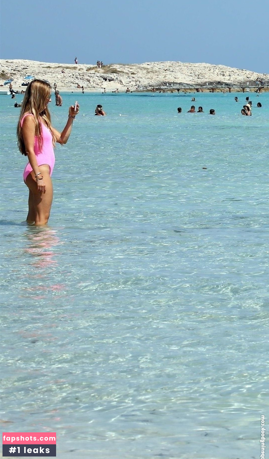 Vivian Sibold gallery photo #123