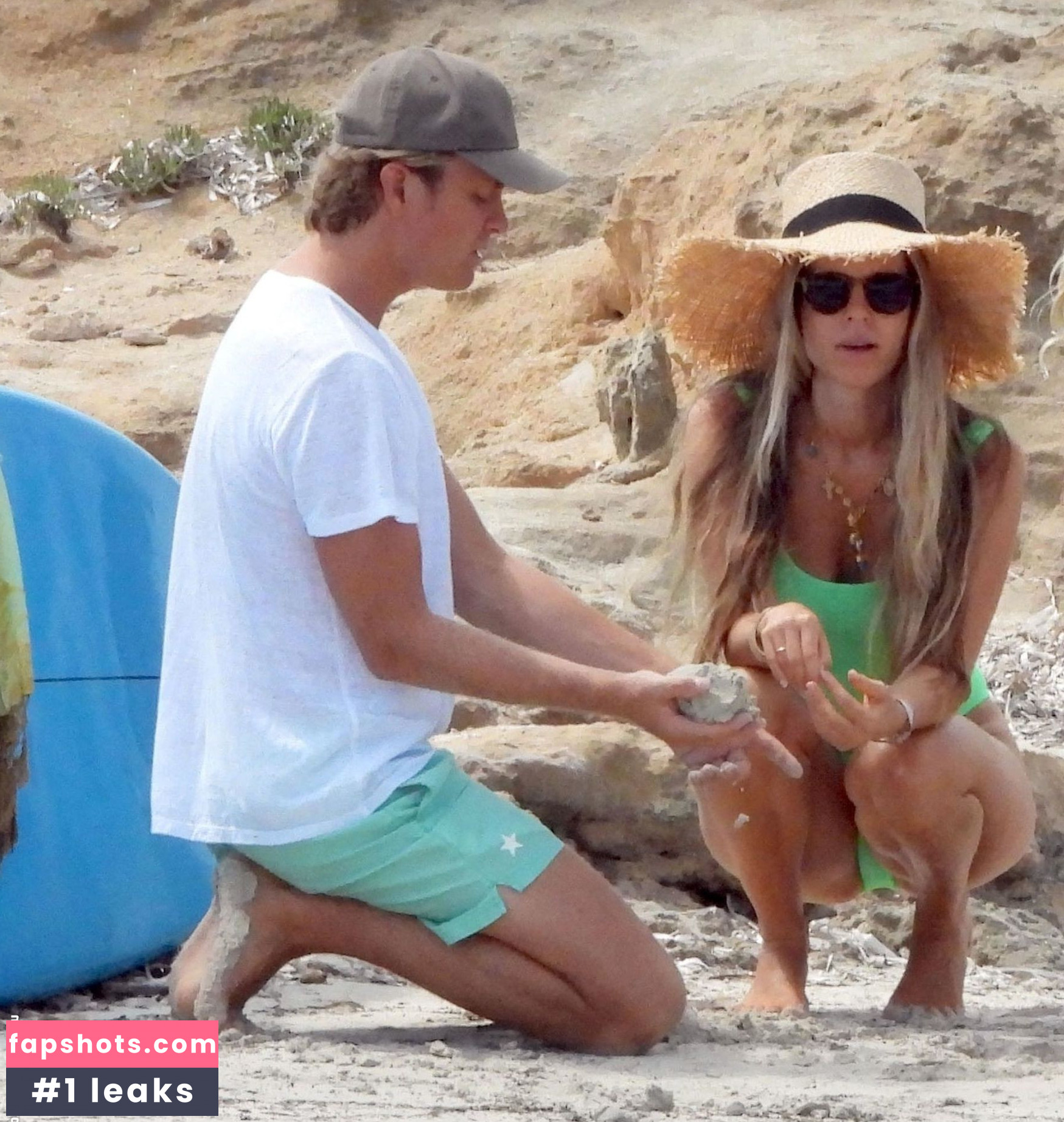 Vivian Sibold gallery photo #181