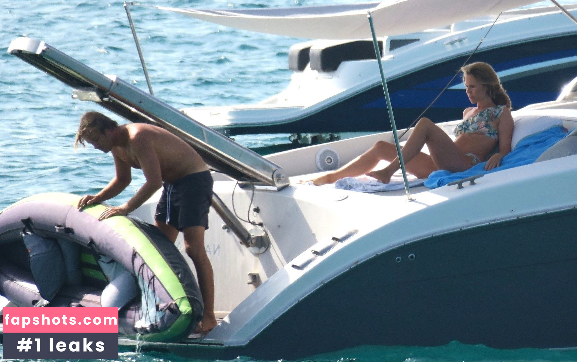 Vivian Sibold gallery photo #23