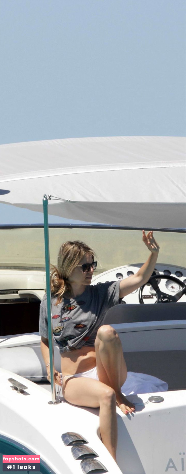 Vivian Sibold gallery photo #225