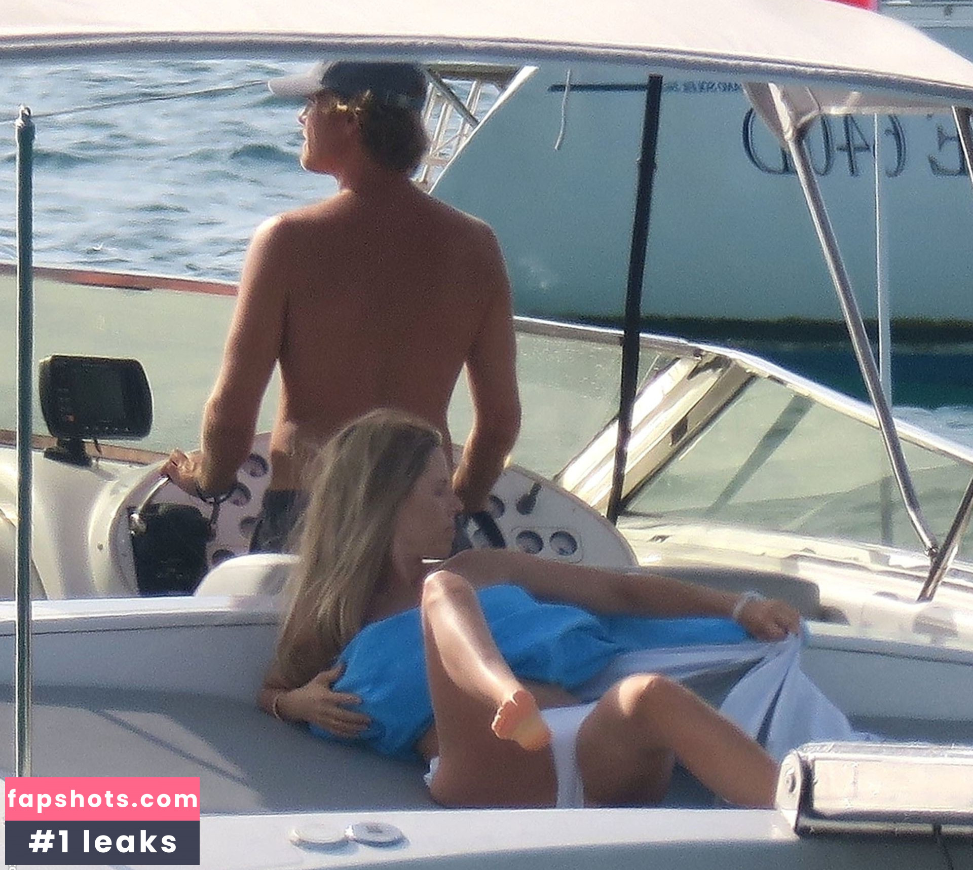 Vivian Sibold gallery photo #26