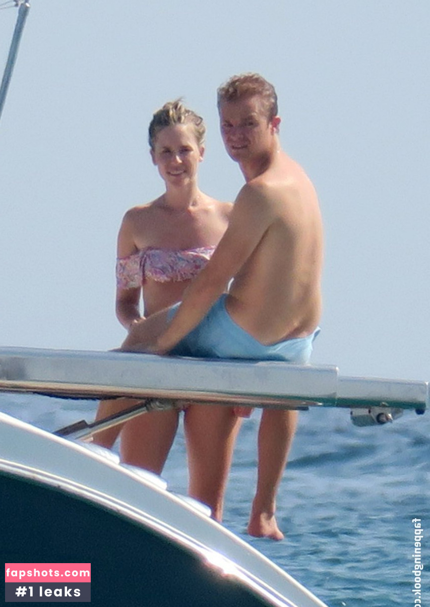 Vivian Sibold gallery photo #266