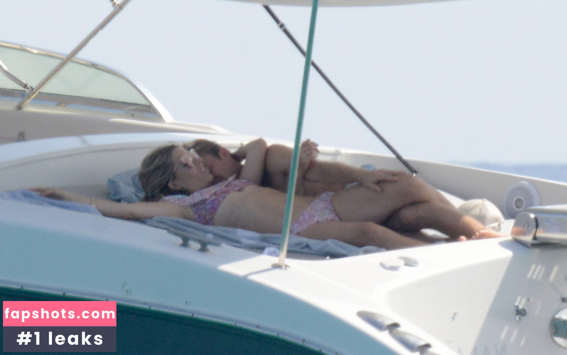 Vivian Sibold gallery photo #297