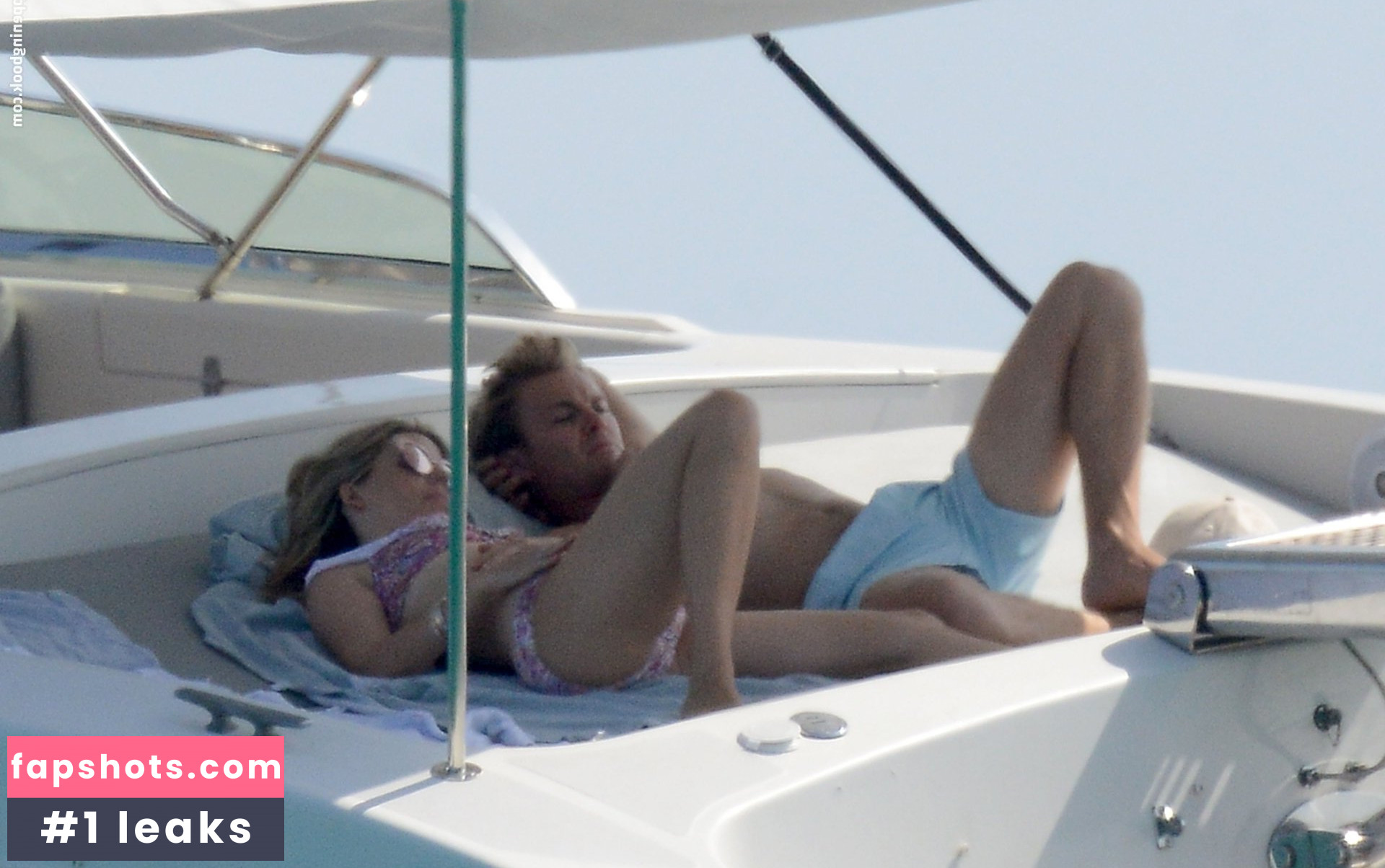 Vivian Sibold gallery photo #299