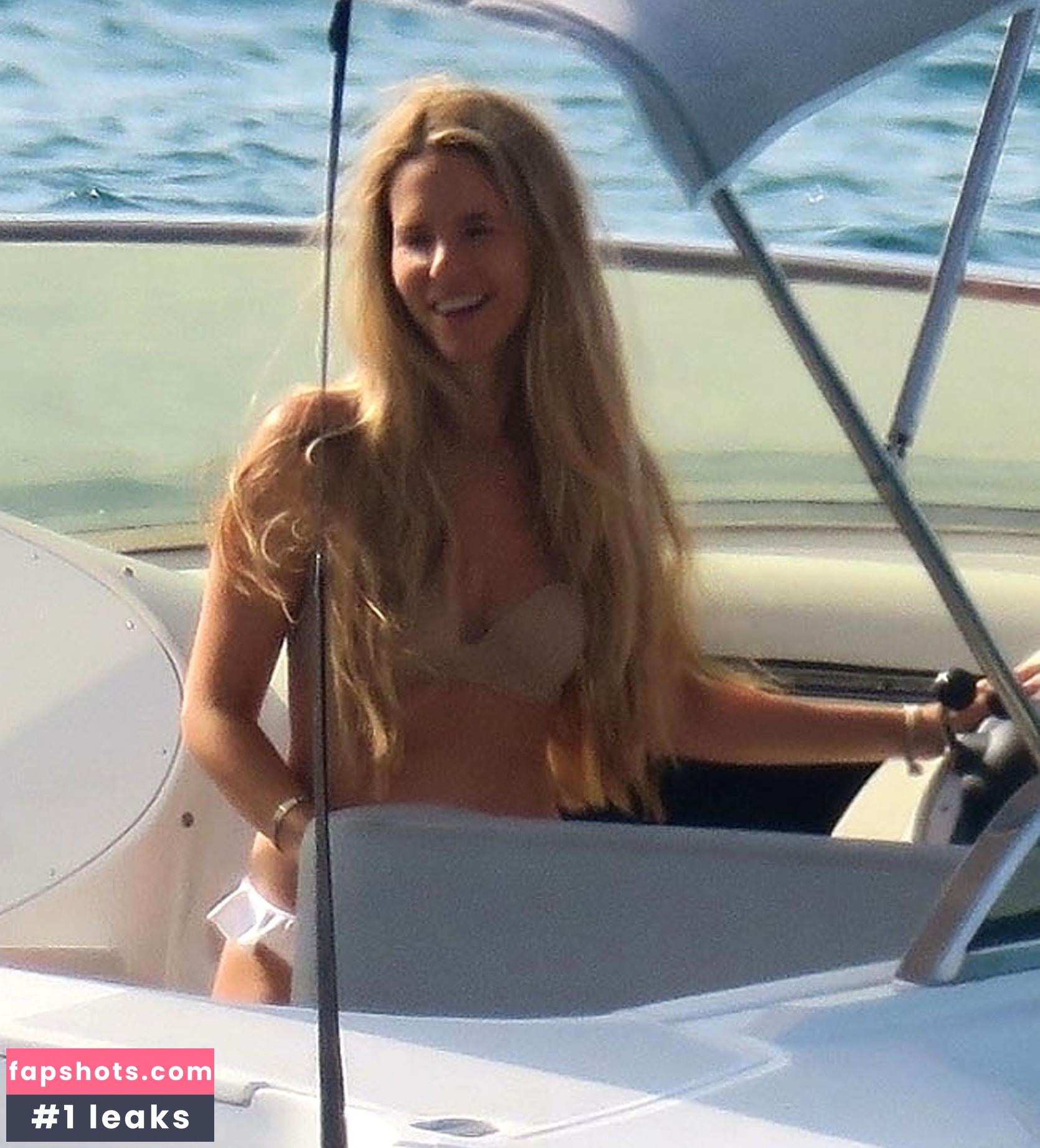 Vivian Sibold gallery photo #31