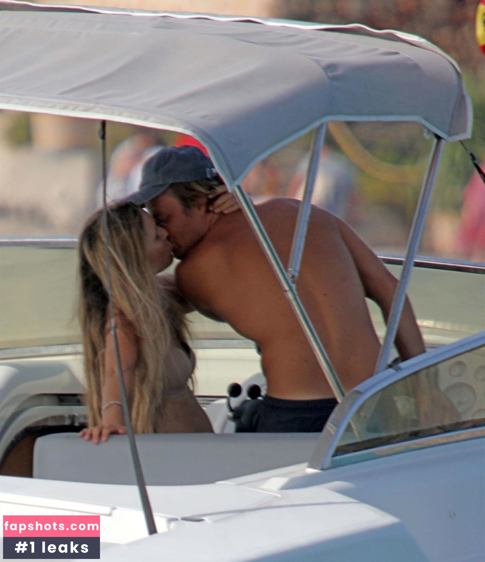 Vivian Sibold gallery photo #56