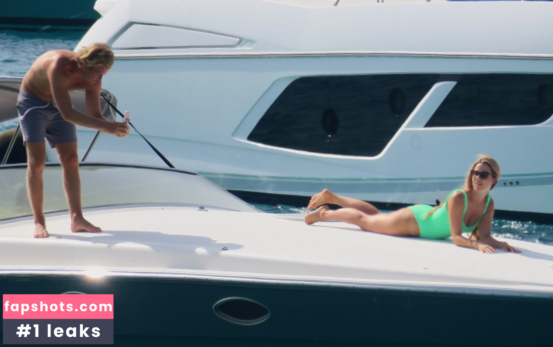 Vivian Sibold gallery photo #63