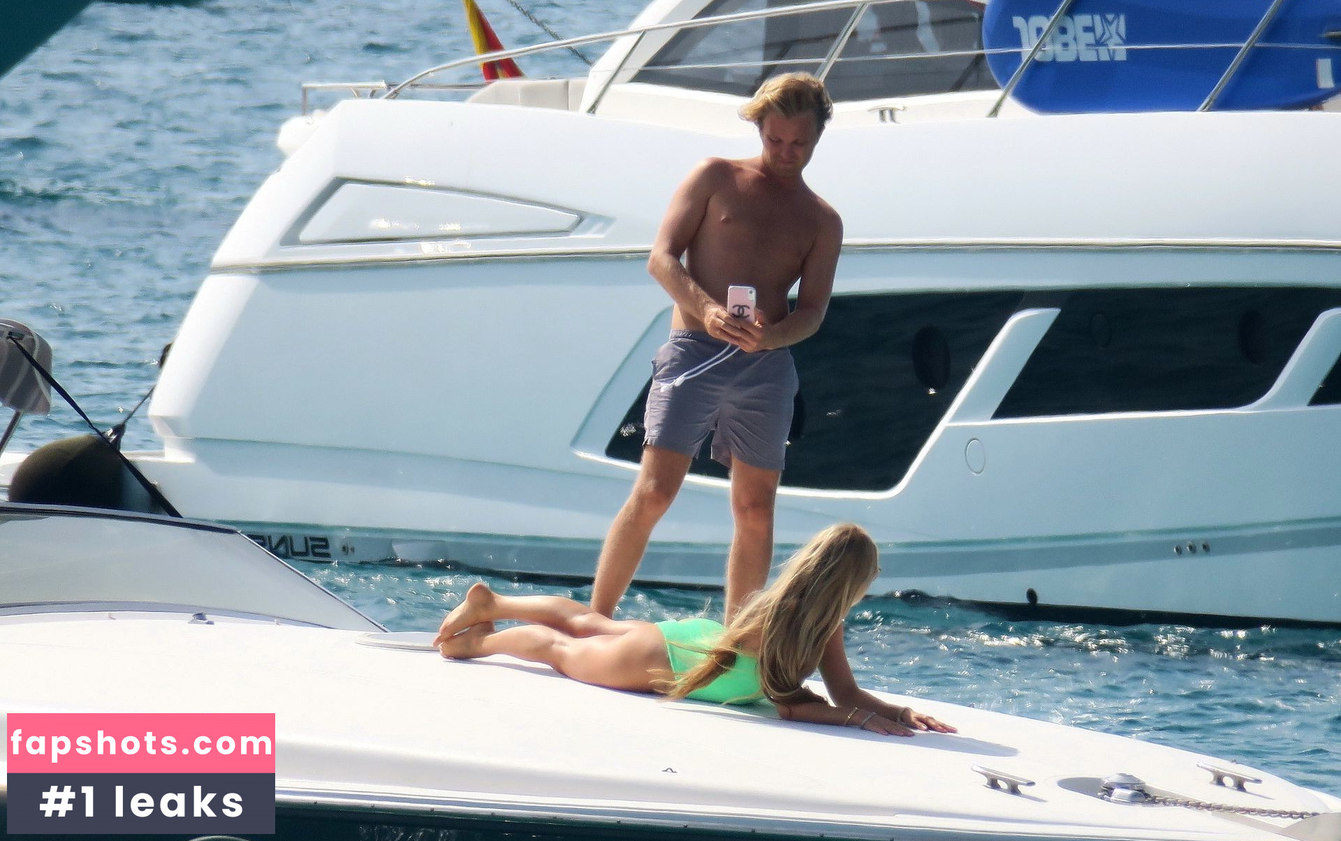 Vivian Sibold gallery photo #64