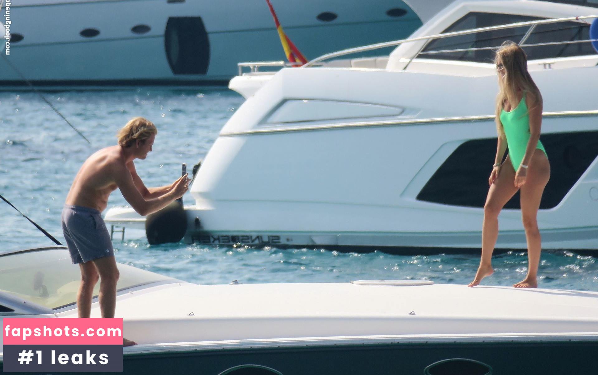 Vivian Sibold gallery photo #71