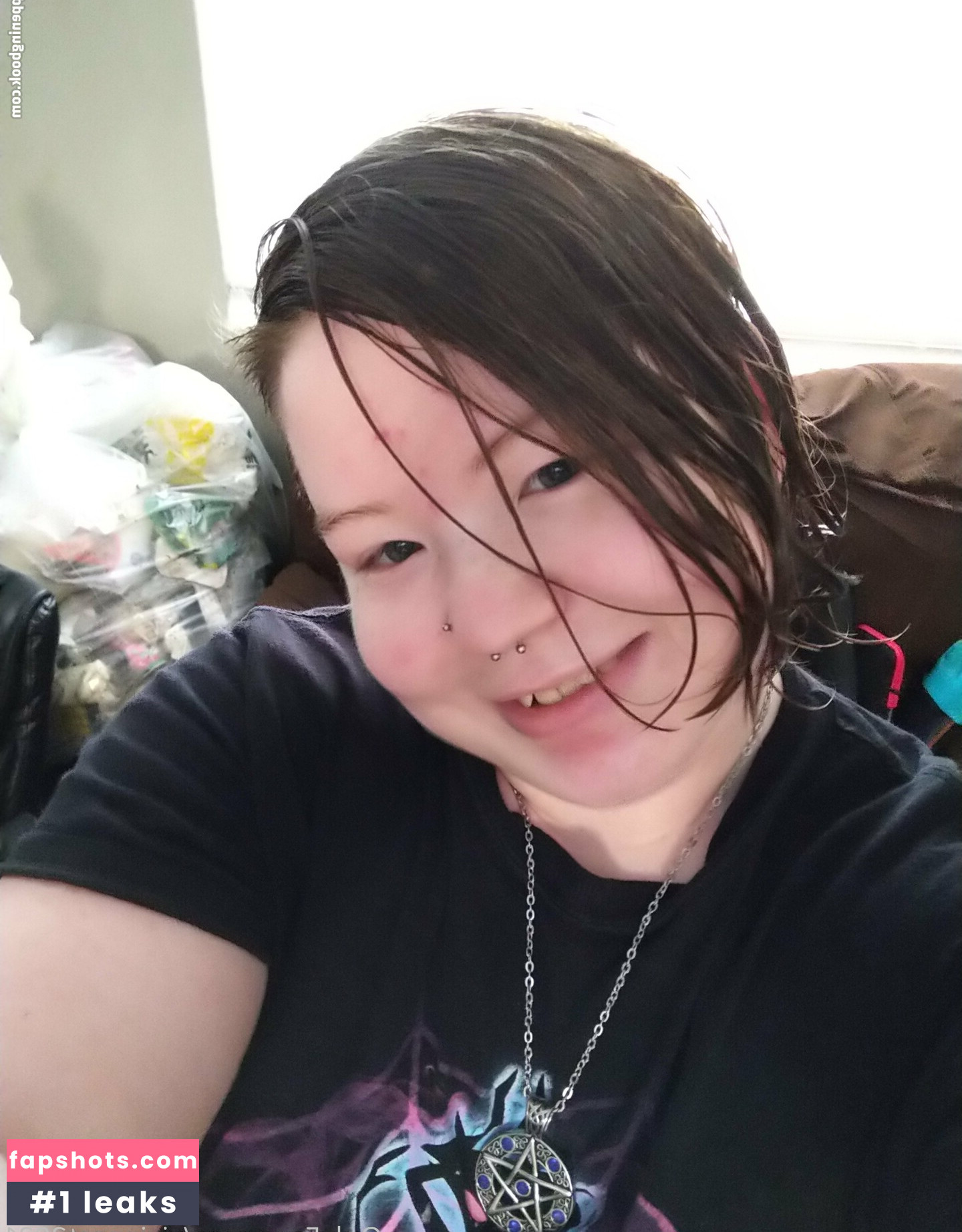 viviancat2021 gallery photo #26