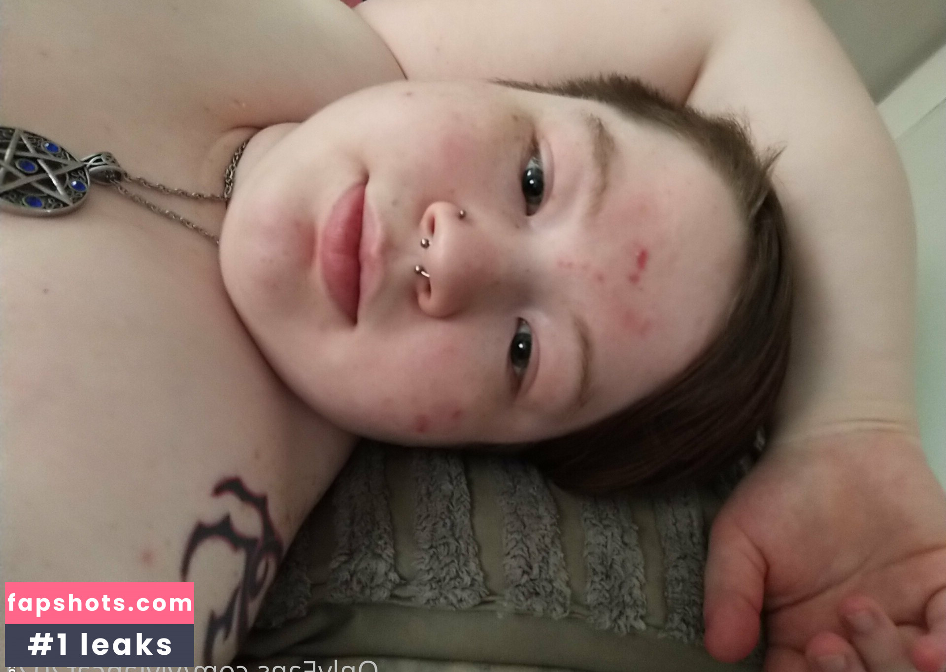 viviancat2021 gallery photo #8